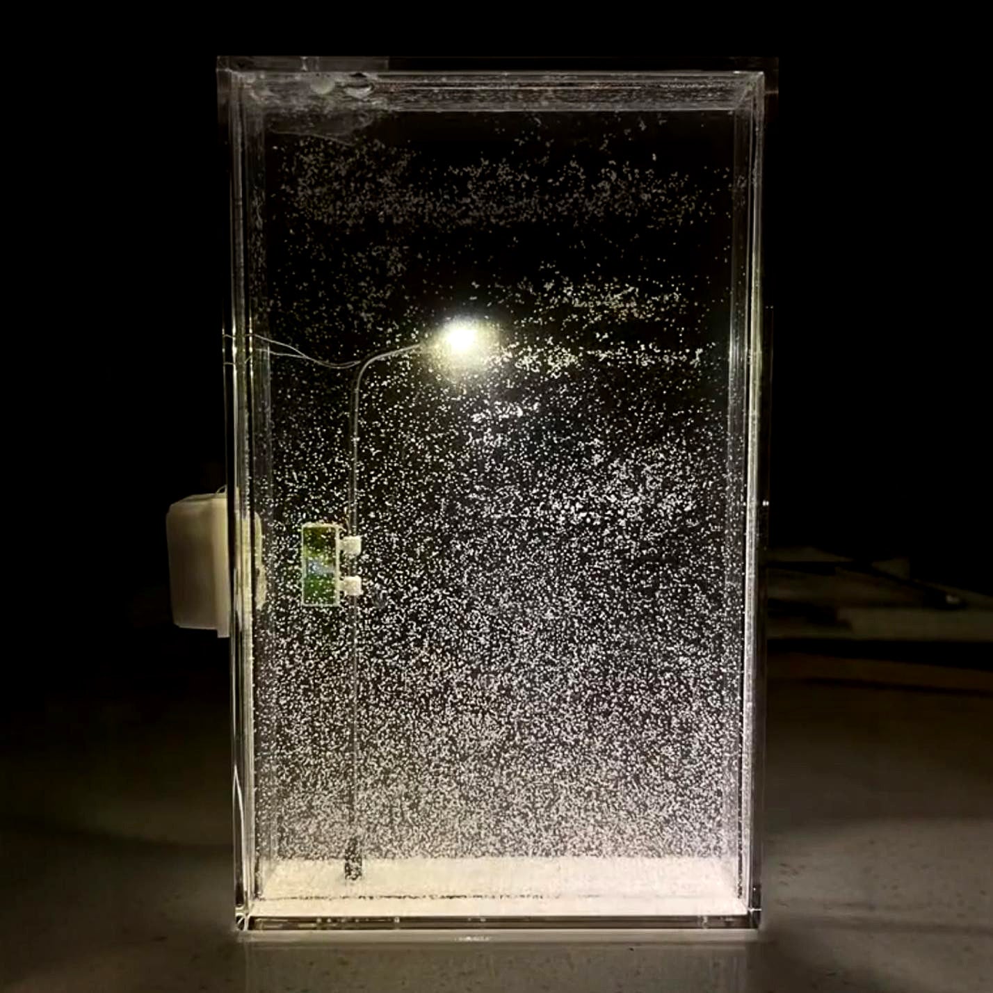 Snowy Night DIY Lamp – Cozy Christmas Glow Kit