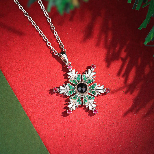 Christmas Snowflake Projection Necklace – Couples Holiday Pendant (Copper)